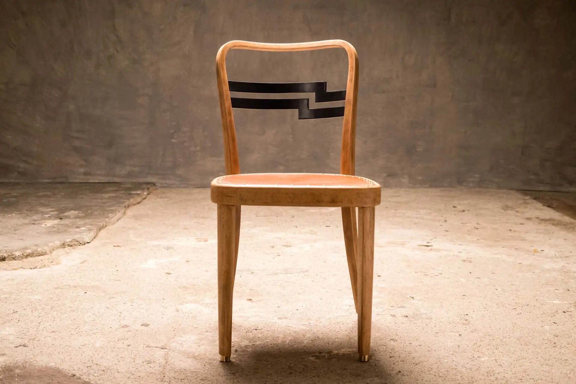 Graphite Flash Chair