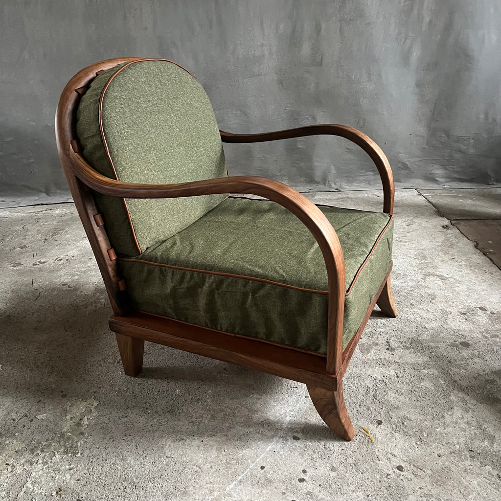 Belt Armchair & Ottoman – 70s Base