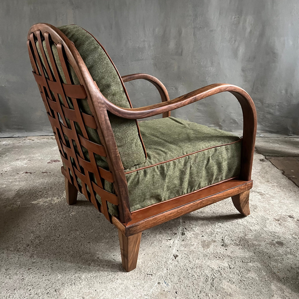 Belt Armchair & Ottoman – 70s Base