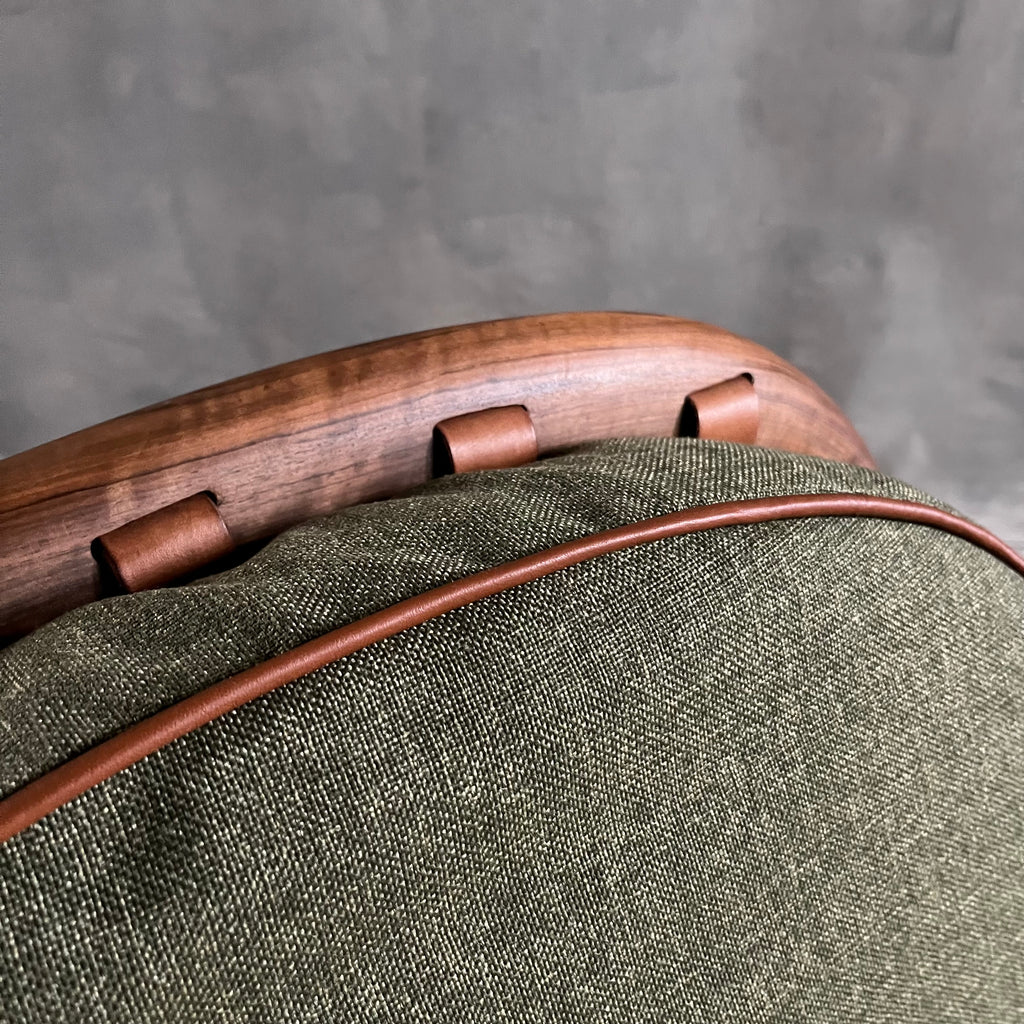 Belt Armchair & Ottoman – 70s Base