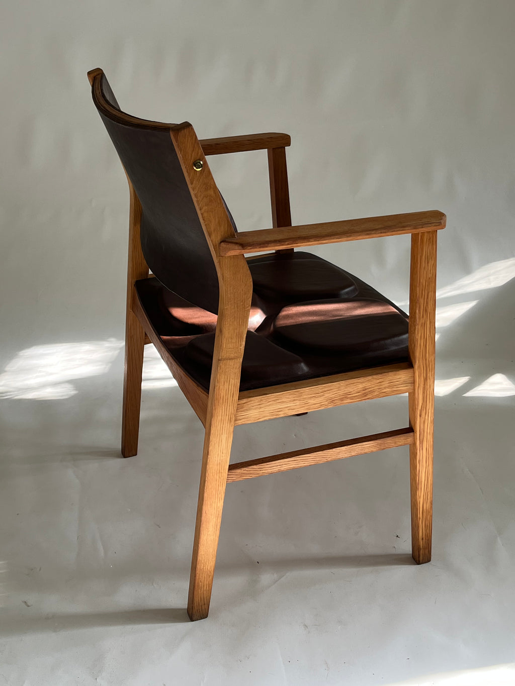 Шоколадовият стол